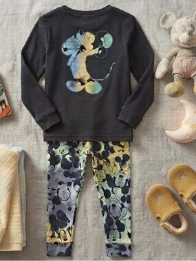 Gap x Disney Mickey Mouse Organic Cotton Pajama Set Size 5